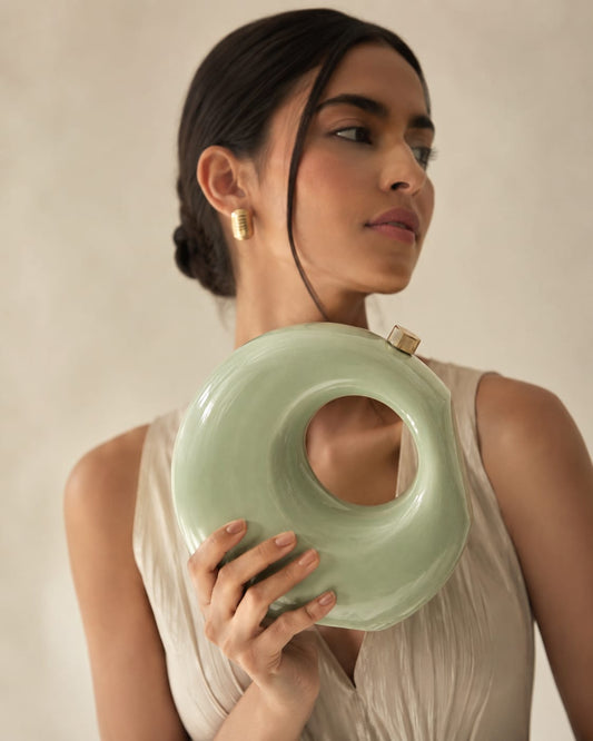 VELLORA | Sculptural Resin Clutch